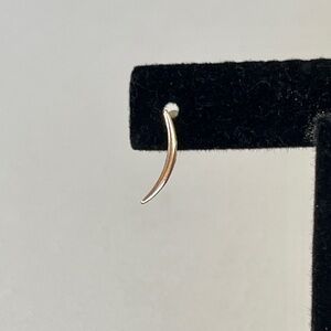 14k gold Crescent Moon earring